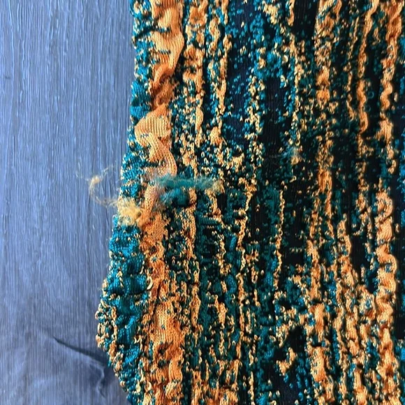 Zara | Cropped Tank/Shell - Picture 6 of 6